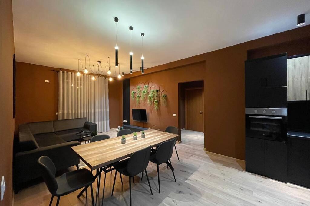 The Brownie Apartment Vlore Exterior photo